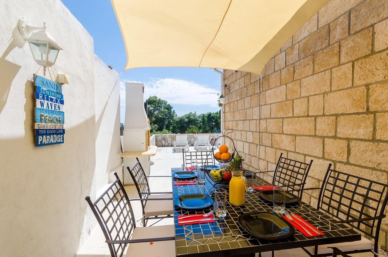 מליני Holiday Home Lungo Mare מראה חיצוני תמונה