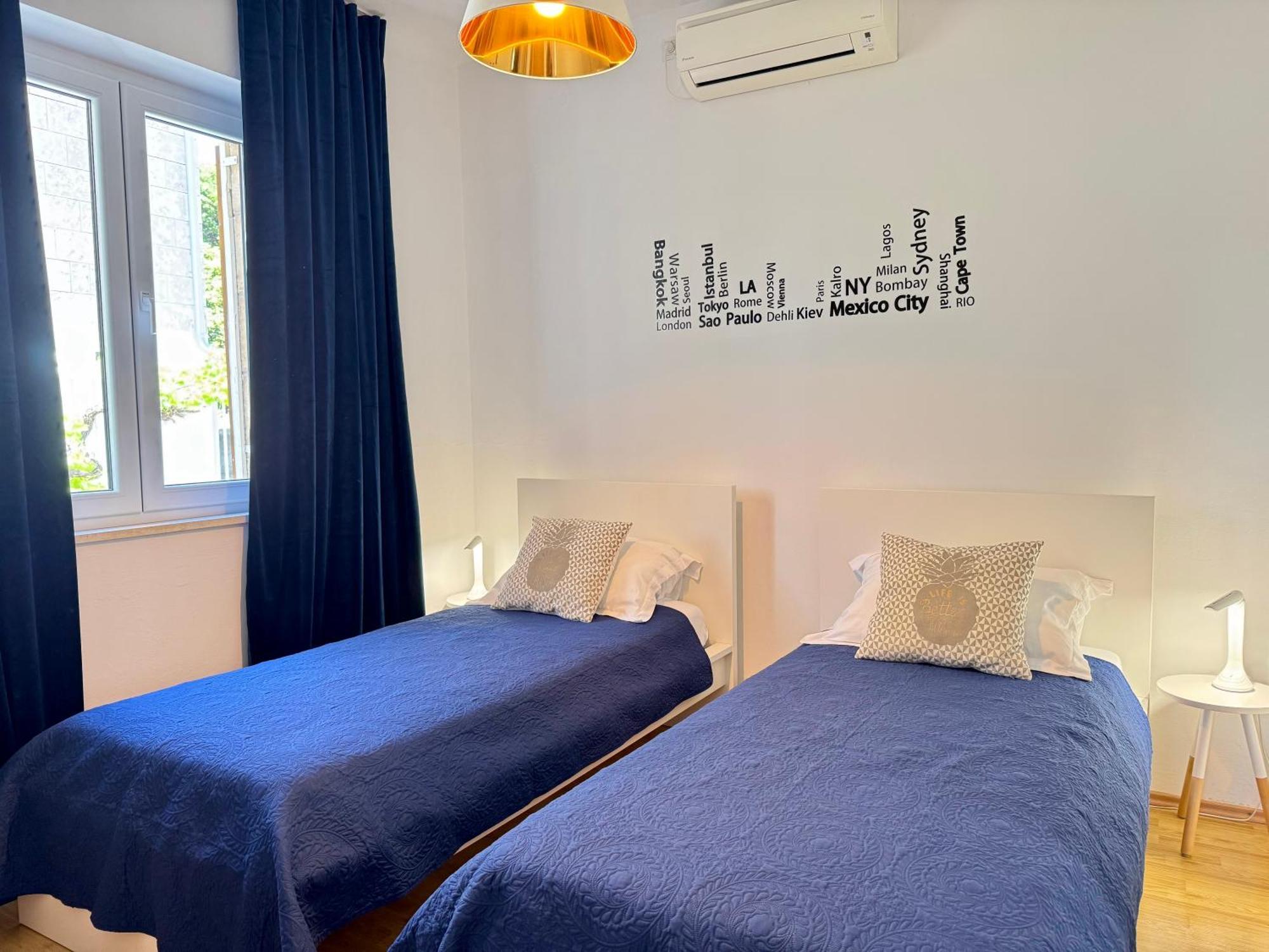 מליני Holiday Home Lungo Mare מראה חיצוני תמונה