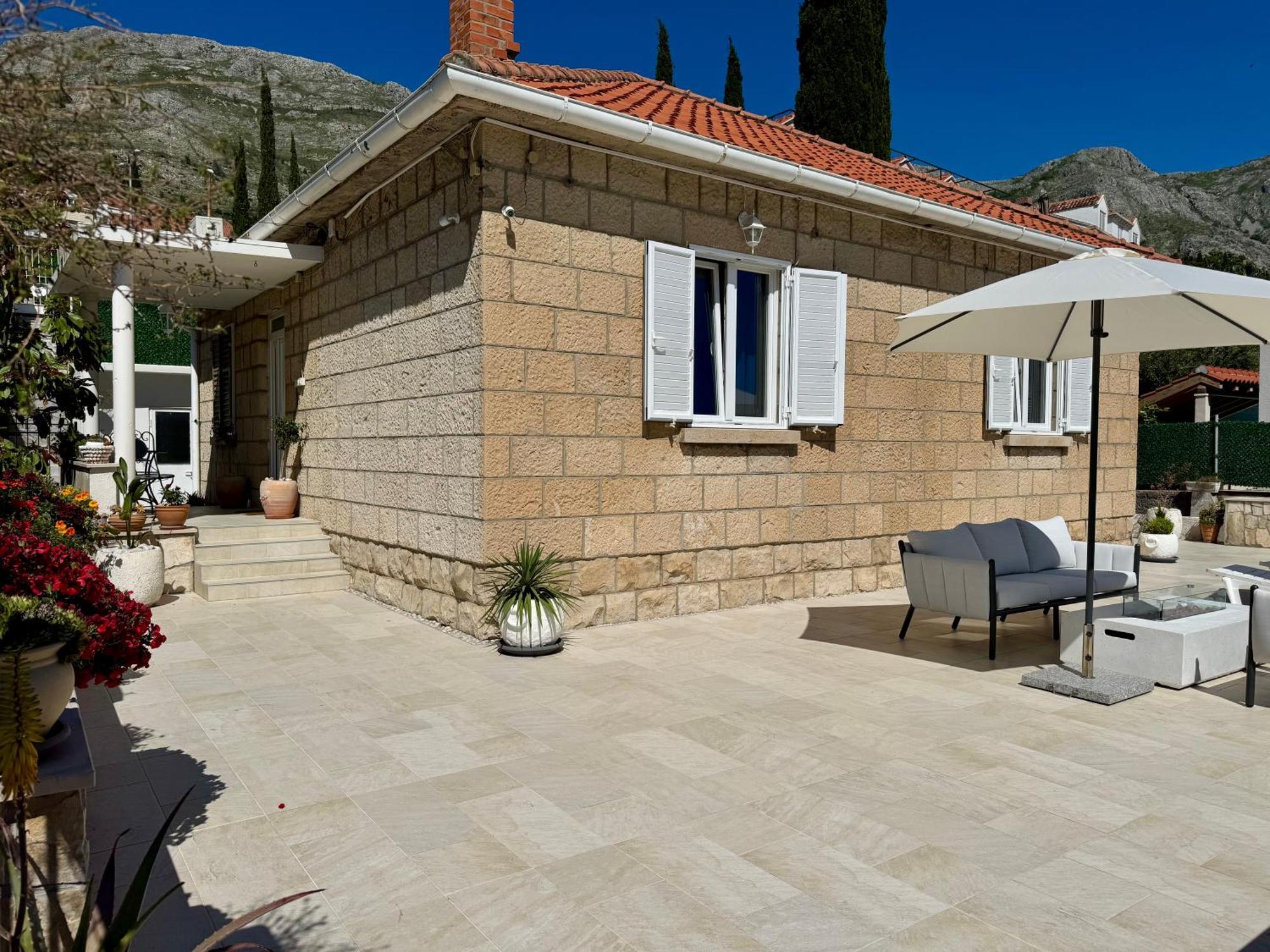 מליני Holiday Home Lungo Mare מראה חיצוני תמונה