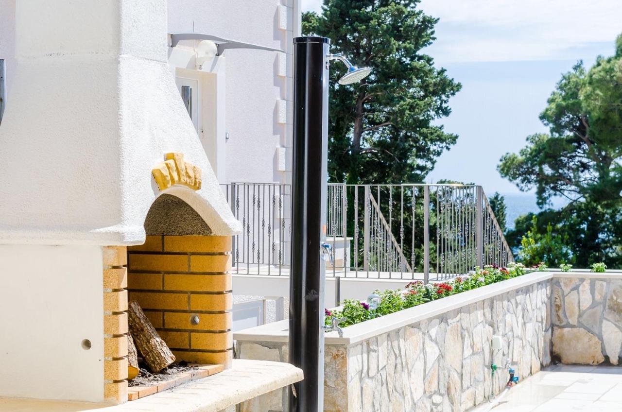 מליני Holiday Home Lungo Mare מראה חיצוני תמונה